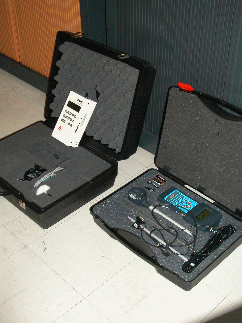 CONTROLE: Appareil de contr�le et de mesure